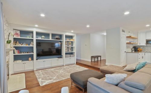 10655 Valley View Dr, Rancho Cordova CA  95670-2468 exterior