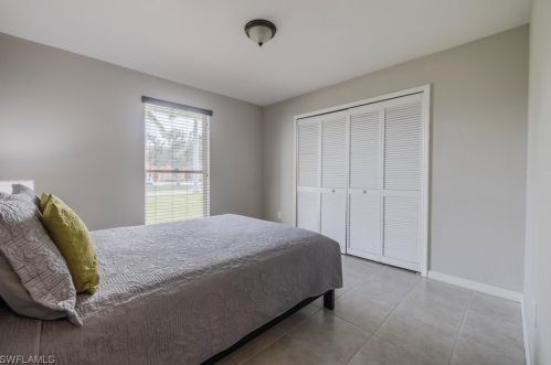 1121 47 Ter, Cape Coral FL  33914-7370 exterior