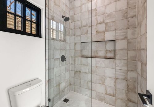52815 Avenida Alvarado, La Quinta CA  92253-3318 exterior