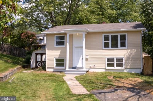 15109 Cloverdale Rd, Woodbridge VA  22193-1650 exterior