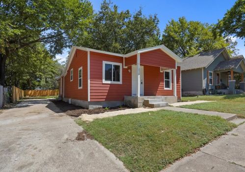 2510 Chestnut Ave, Fort Worth, TX 76164-6952