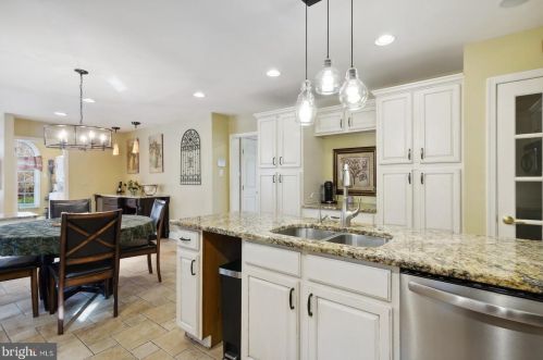 4 Newlin Way, Glen Mills PA  19342-1259 exterior
