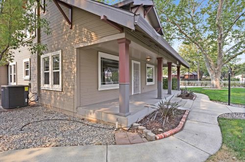 632 L St, Rio Linda CA  95673-3443 exterior