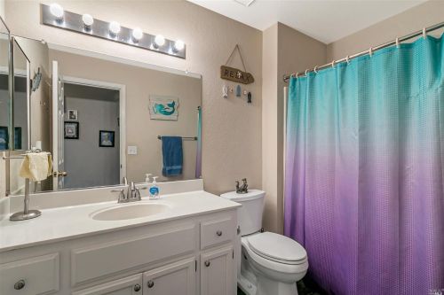166 Buttercup Cir, Vacaville CA  95687-7319 exterior