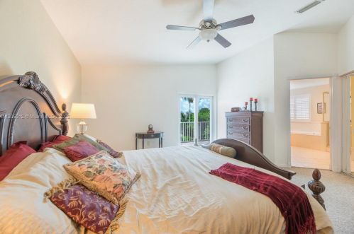 15612 16 Ct, Hollywood FL 33027-2347 exterior