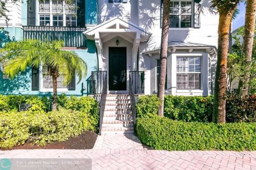 516 Mallory Cir, Delray Beach, FL 33483-5287