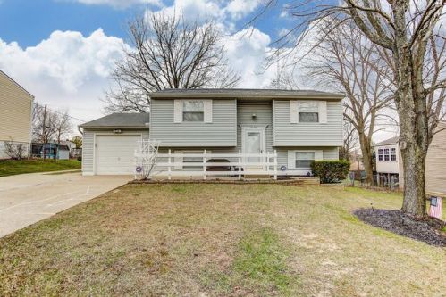 12139 Birchhill Dr, Cincinnati, OH 45251-4202