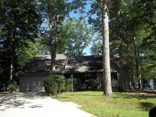 247 Lakeside Dr, Crossville TN  38558-7071 exterior