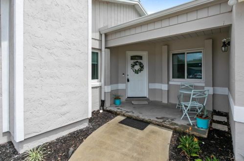 8455 Bay Oak Ct, Orlando, FL 32810-1804