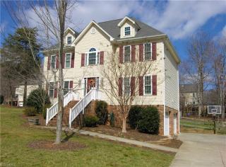 100 Fairidge Ct, Kernersville NC  27284-6359 exterior