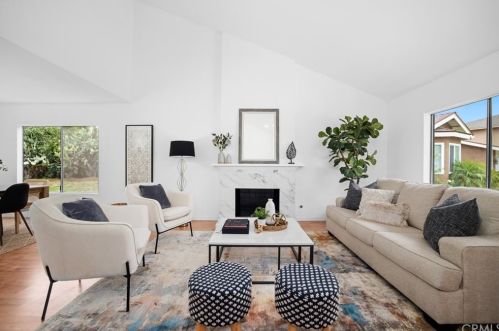 2600 Geneva Pl, Fullerton, CA 92833-2023