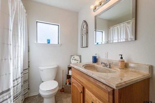 3595 Fm 49, West Mineola TX  75773-3871 exterior