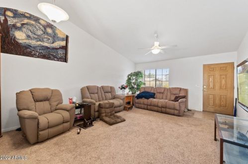 2348 Stottler Dr, Gilbert, AZ 85296-3916