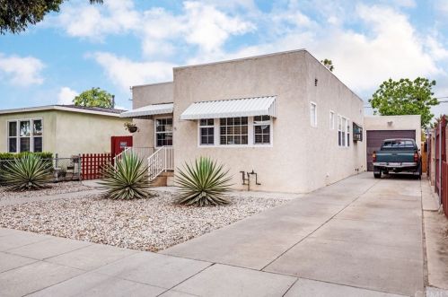 5885 Lemon Ave, Long Beach, CA 90805-4124