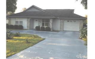 225 Robin Ave, Sebring, FL 33870-8536