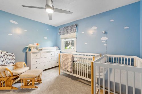 109 Redbud Dr, Beaver Falls PA  15010-1152 exterior