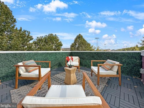 1416 3rd St, Washington, DC 20001-1922