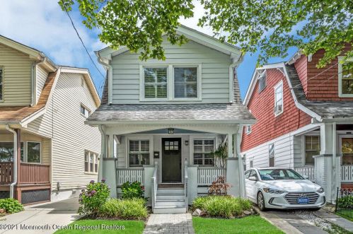 1110 Jeffrey St, Tinton Falls, NJ 07712-4953