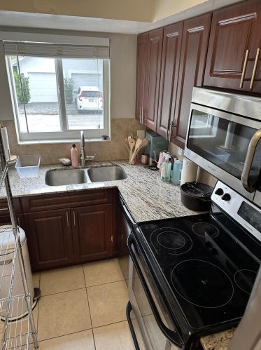 425 7th Ave, Delray Beach FL  33483-5640 exterior