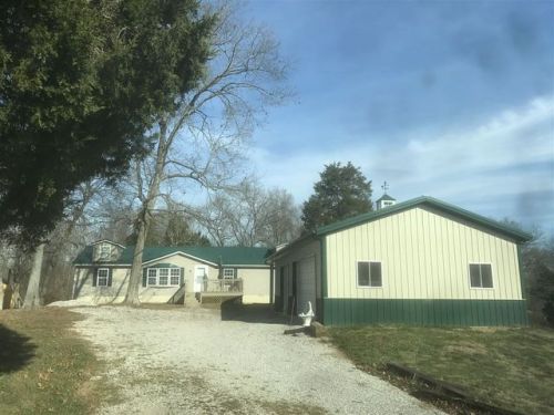 155 Ellen Ln, Brandenburg, KY 40108-9261