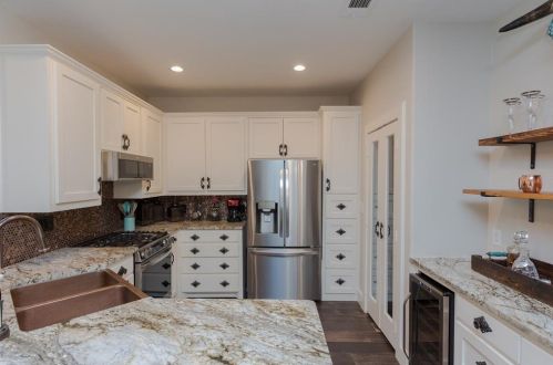 313 Collins St, Argyle TX  76226-2305 exterior