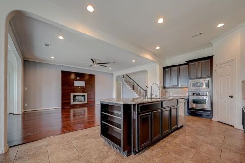 12919 Southern Rdg Dr, Pearland TX  77584-3699 exterior