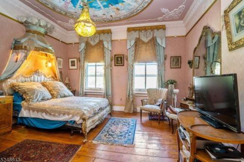 430 Green Ln, Belvidere NJ  07823-1236 exterior