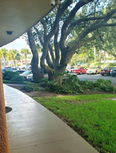 214 Miracle Strip Pkwy, Fort Walton Beach FL 32548-6651 exterior