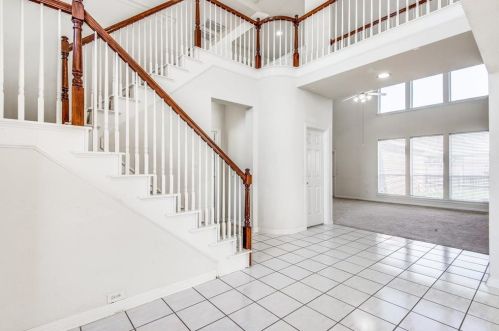 4523 Hawkhurst Dr, Plano TX  75024-7347 exterior
