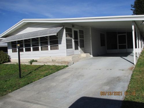 6610 Westchester Dr, Winter Haven, FL 33881-9527