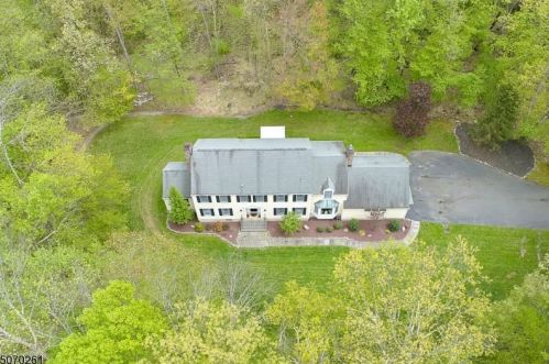 3 Country Ln, Califon NJ  07830-3437 exterior
