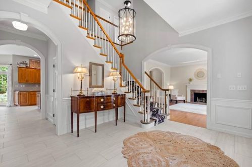 113 Bremen Ln, Canonsburg, PA 15317-3164