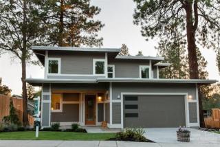 951 Silver Lake Blvd, Bend, OR
