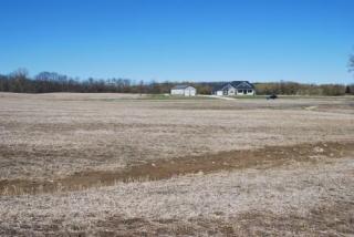 1701 Rookery Gln, Lyons WI  53105-6712 exterior