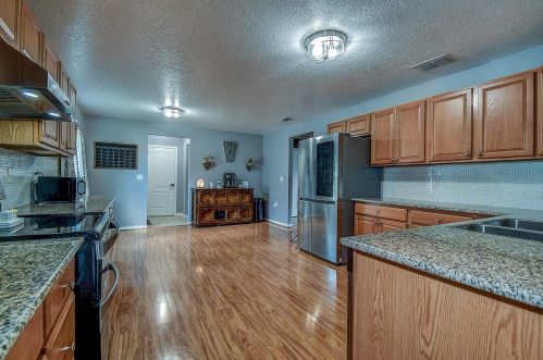 13215 Waterford Castle Dr, Dade City FL  33525-5213 exterior