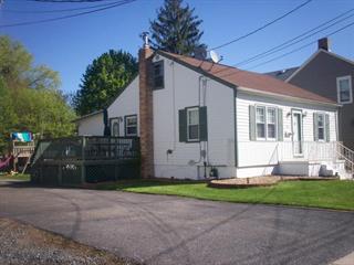 17 Monroe St, Washington, NJ 07882-1904