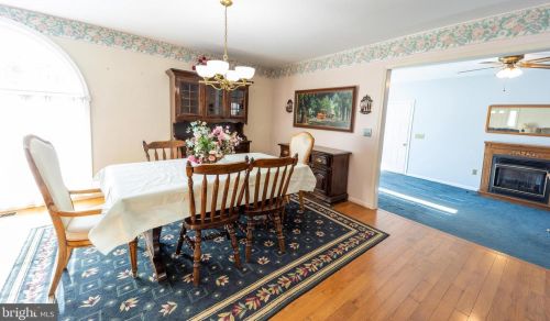 20 Gideon Ln, Falling Waters WV exterior