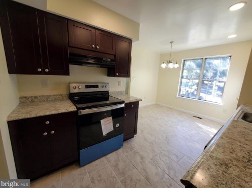 2928 Marsala Ct, Woodbridge VA  22192-1620 exterior