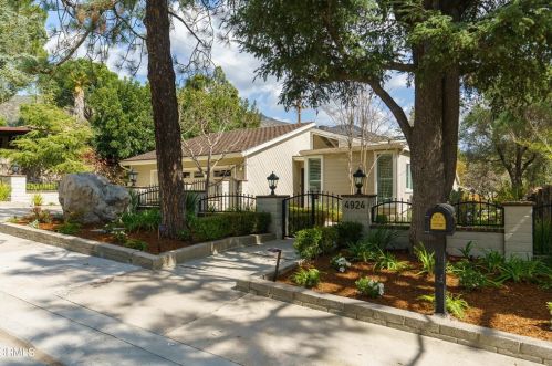 4924 Ocean View Blvd, La Canada, CA 91011-1236