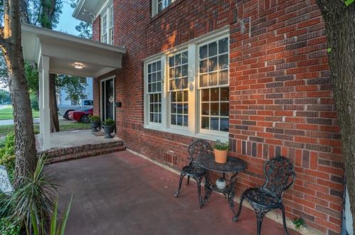 4015 Stonewall St, Greenville, TX 75401-5717