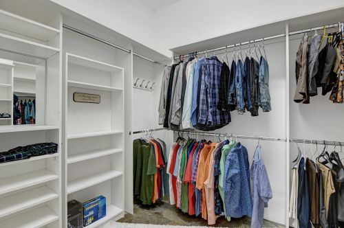 88 Kavenish Dr, Rancho Mirage CA  92270-3247 exterior