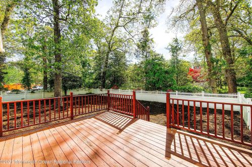 2278 Burroughs Ave, Northfield NJ  08225-1063 exterior