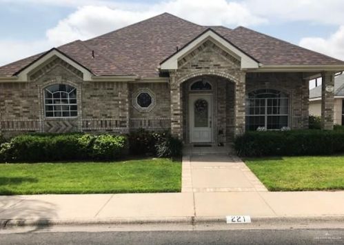 221 Karen Dr, Campo Alto, TX 78516-2607