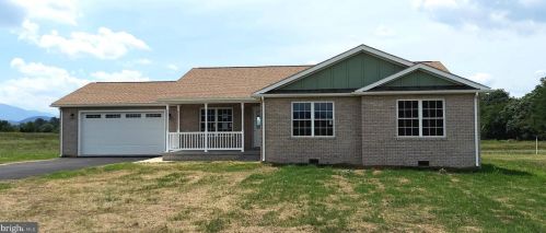 176 Reservoir Ave, Richmond National Battlefiel VA  22835-1614 exterior