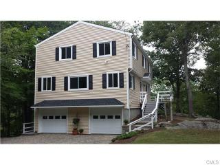 61 Madeline Dr, Ridgefield, CT 06877-2200