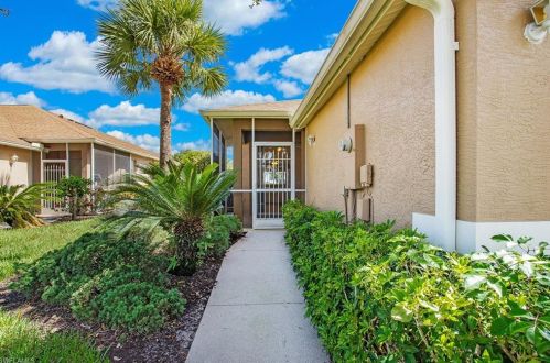 1617 Morning Sun Ln, Naples FL  34119-3316 exterior