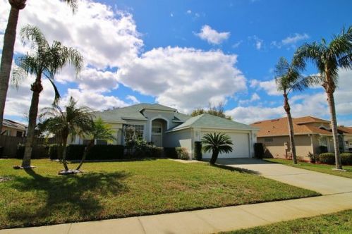 17 Valleywood Dr, De Bary, FL 32713-3282