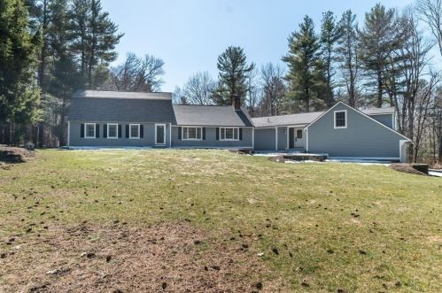83 Valley Rd, Boxford, MA 01921-1311