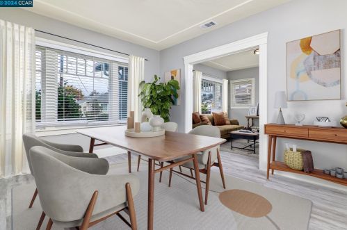 2018 102nd Ave, Oakland, CA 94603-3316