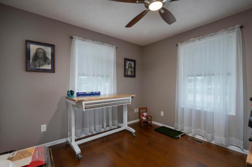 1001 Farmington Ln, Washington Ch OH  43160-8641 exterior